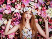 Извонреден цветен аражман од есенски рози