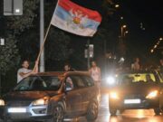 Победата на опозицијата во Црна Гора особено ја слават Белграѓаните