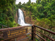 Тајланд: Туристите кои ја загадуваат животната средина добиваат смет на нивната домашна адреса