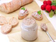 Пикантен намаз од модар патлиџан и пиперка: Здраво, вкусно и хранливо!