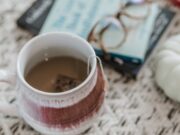 Причини да се напиете шоља чај од шипки пред спиење!