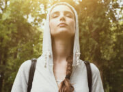 Медитацијата при одење е нов начин на релаксација: Ја подобрува циркулацијата и варењето на храната, лечи депресија и несоница!