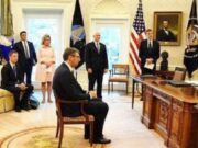 Путин за прв пат во животот се извини и тоа на Вучиќ