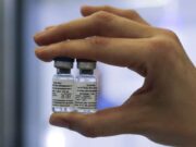 Русија ја испрати првата серија на вакцини во Белорусија