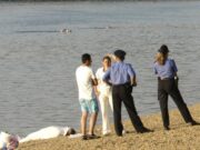 Морничава сцена за минувачите: Тело на обесен човек висело во центар на градот