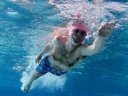 Плавањето во ладна вода може да го заштити мозокот од дегенеративни болести