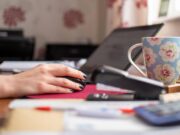 За работниците кои работат пред екрани важат посебни мерки за заштита при работа