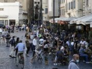 Италија почна да воведува забрани за точење на алкохолни пијалоци – Ќе ја следат ли и други европски земји?