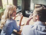 Пет карактеристики што ја прават жената неодолива за мажите