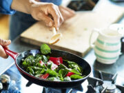 5 НАЧИНИ ДА ГО ОДРЖИТЕ ВАШЕТО ЦРЕВО ПОЗДРАВО