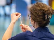 EMA: Придобивките од „АстраЗенека“ се побројни од ризиците