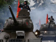 Москва може да ги „брани“ бунтовниците поддржани од Русија