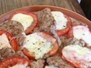 Рецепт за денешен ручек: Капрезе со свинско филе