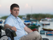 Авторот на „Стаклени сенки“ гостин во емисијата „Мој збор“ на Радио МОСТ