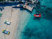 Се поготвувате за плажа? Еве како да направите домашен мелем за кожа после сончање