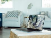 Што е поефикасно: Работење во темна или во светла просторија?