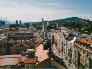 Дали знаете која е единствената балканска земја каде сѐ уште официјална валута е германската марка?