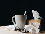Омикрон се манифестира невообичаено а еве ја листата на симптоми на омикрон