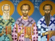 Православните верници денеска ги слават Свети тројца архиереи