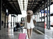 Шест од десет млади би се отселиле од Македонија засекогаш