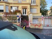 Вандалистички напад врз украинската амбасада во Парага