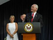 Американскиот амбасадор во Србија порача: Кога Србите ќе се разбудат, ќе видат дека Албанците им го земале Косово