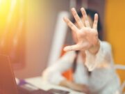 Што е гаслајтеринг на работно место?