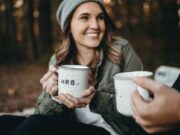 Флерт низ историјата: Денеска флертуваме наједноставно и најдосадно