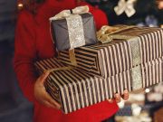 За Нова година не се подаруваат раскошни и скапи подароци, еве зошто