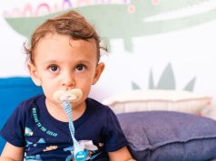 Како децата бараат внимание и што родителите да направат кога е потребно да се постават граници?!